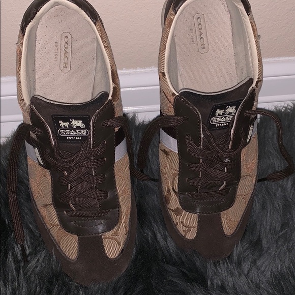 PreOwned - COACH Joss Sneakers - Picture 7 of 8